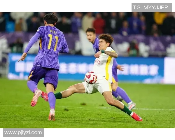 中超焦点战智诚迎战泰达两队争夺宝贵积分激战正酣 中超焦点战智诚迎战泰达两队争夺宝贵积分激战正酣