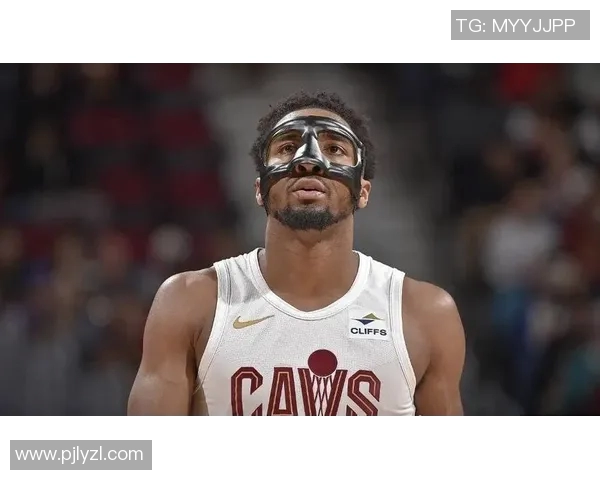 多诺万米切尔带领球队冲击季后赛展现超凡篮球才华与领导力