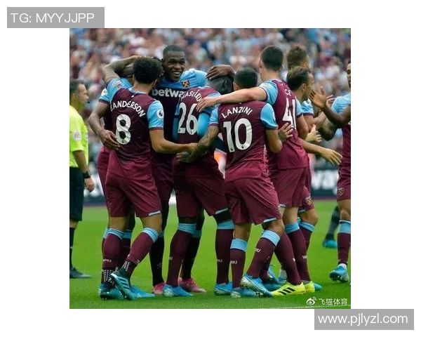 拜仁慕尼黑与维拉对决谁更强大球迷热议分析两队实力差距