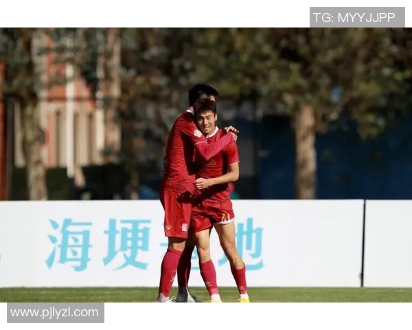 淄博蹴鞠迎战延边北国全力争胜展现足球魅力与激情对决 淄博蹴鞠迎战延边北国全力争胜展现足球魅力与激情对决