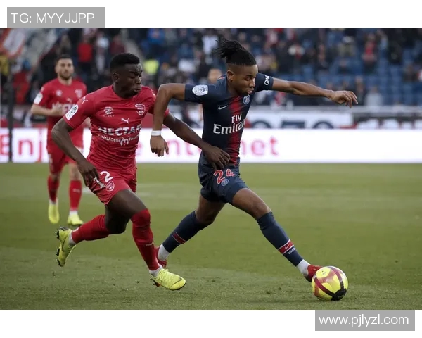 法甲激战马赛迎战尼姆力争主场胜利捍卫荣耀 法甲激战马赛迎战尼姆力争主场胜利捍卫荣耀