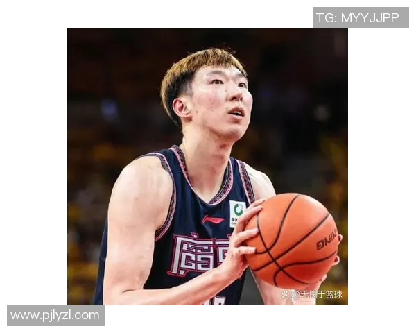 周琦在国际篮球舞台上的崛起与挑战：从中国球员到全球明星的奋斗历程