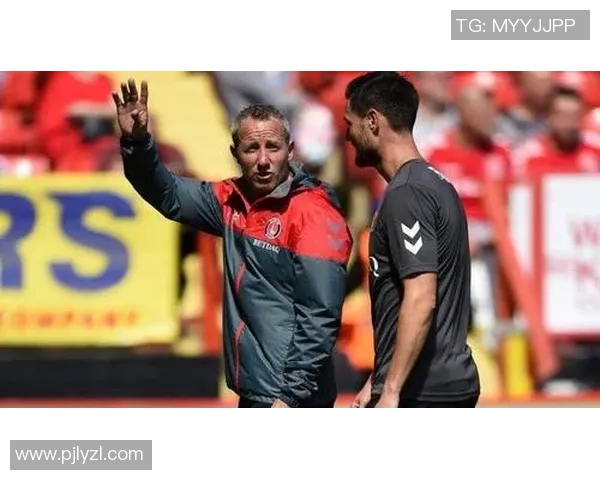 布莱克本与查尔顿激战正酣谁能在这场对决中笑到最后