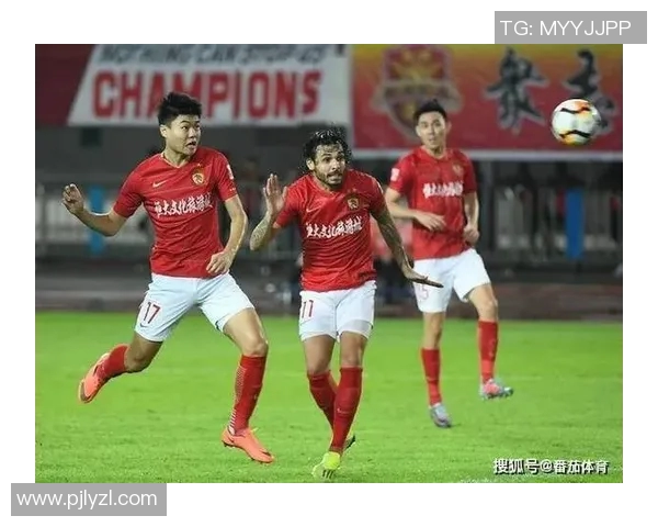 广州恒大与重庆队对决前瞻分析及双方近期状态评估