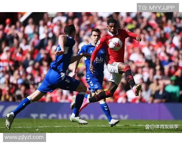 曼彻斯特联与尤文图斯激情对决直播全程回顾与精彩瞬间分析